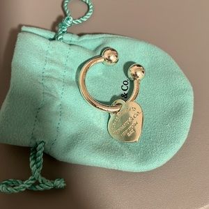 Tiffany & Co. Return to Tiffany’s Heart Key Ring